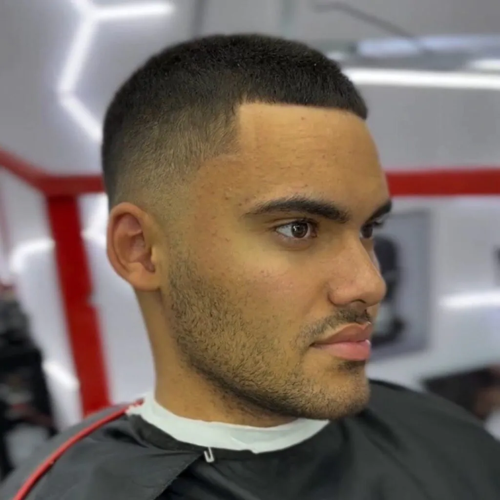 Moderní účesy pro muže v nejlepším barber shopu v Praze.